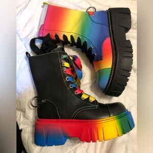 NEW IN BOX Dolls Kill Rainbow Mismatch Combat Boots sz8